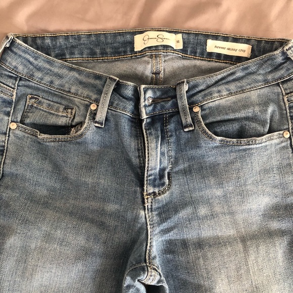 Jessica Simpson • Low Rise Crop Skinny Jean - Picture 6 of 7